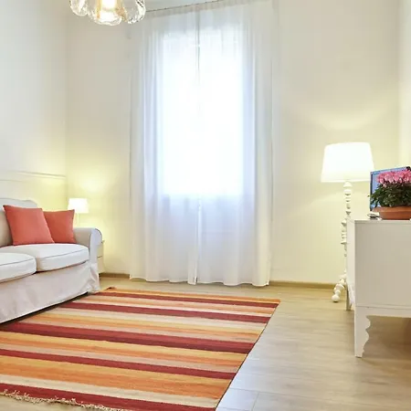 Borgo Trento House Апартаменты Верона