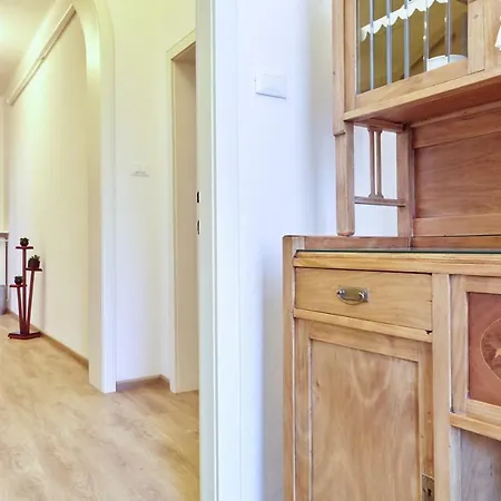 Borgo Trento House Апартаменты *