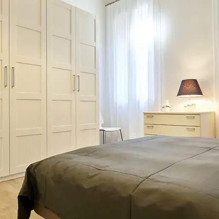 Апартаменты Borgo Trento House